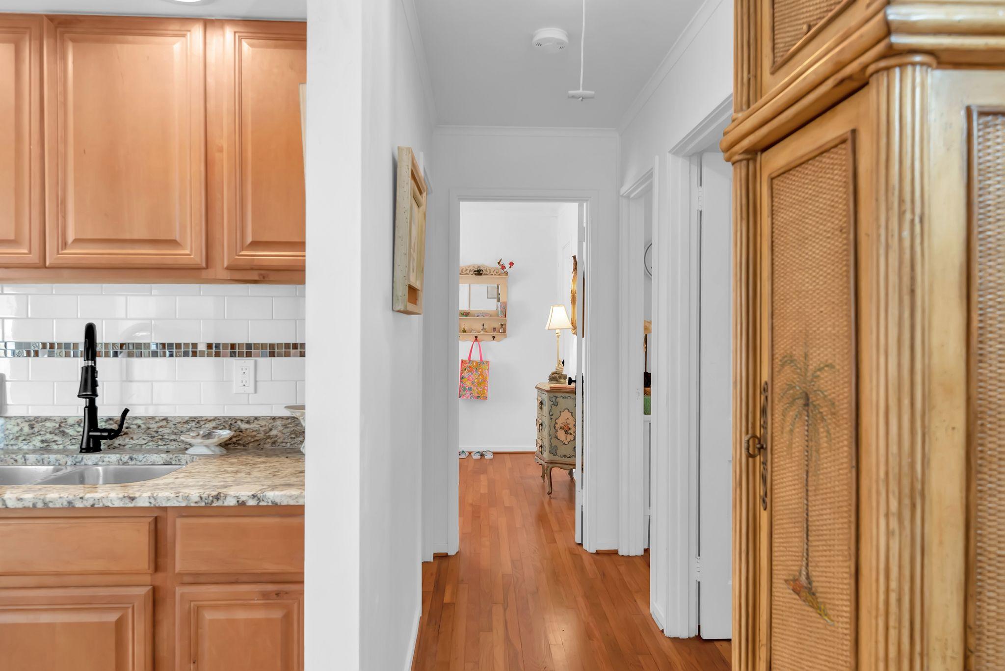 NORTH LAKE WORTH - Residential