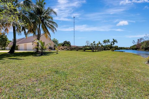 A home in Lake Worth