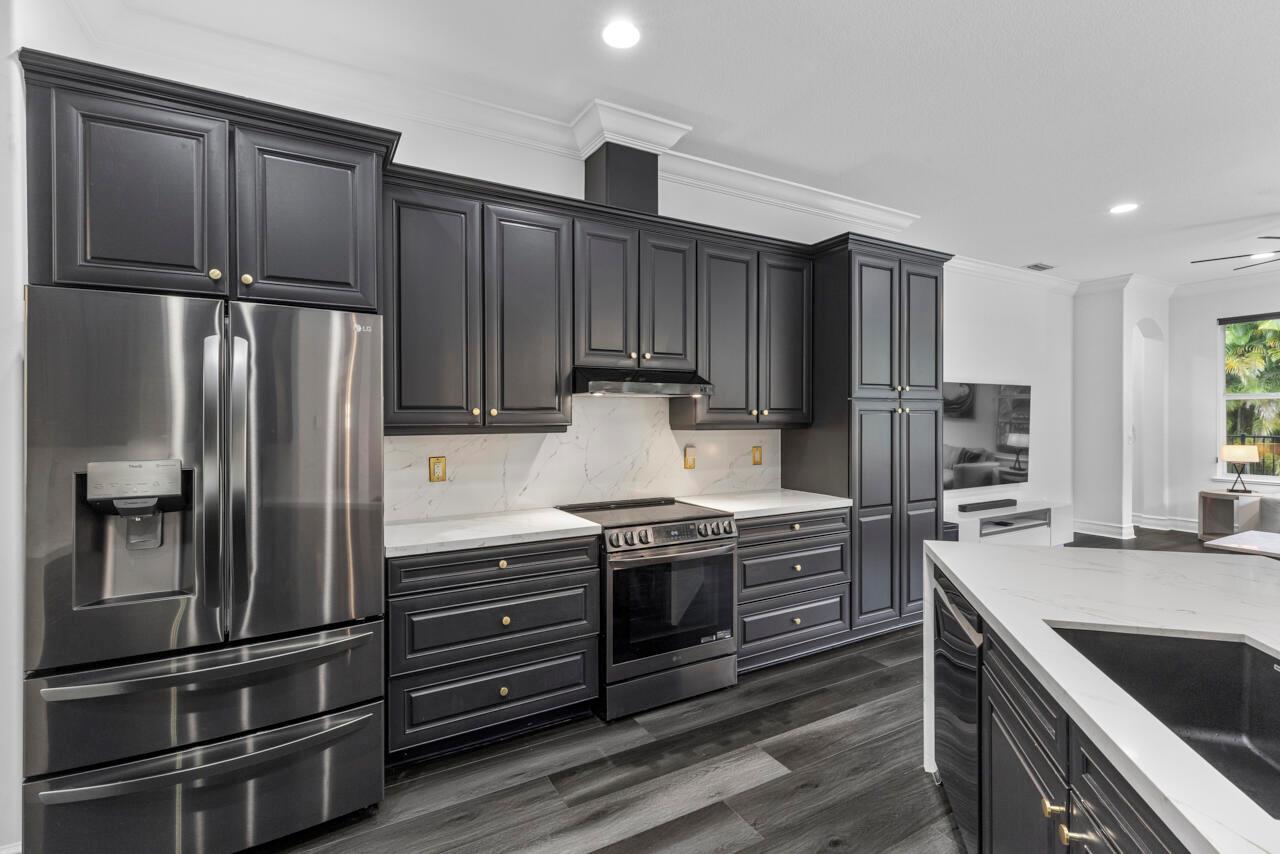 WILDWOOD ESTATES - Residential