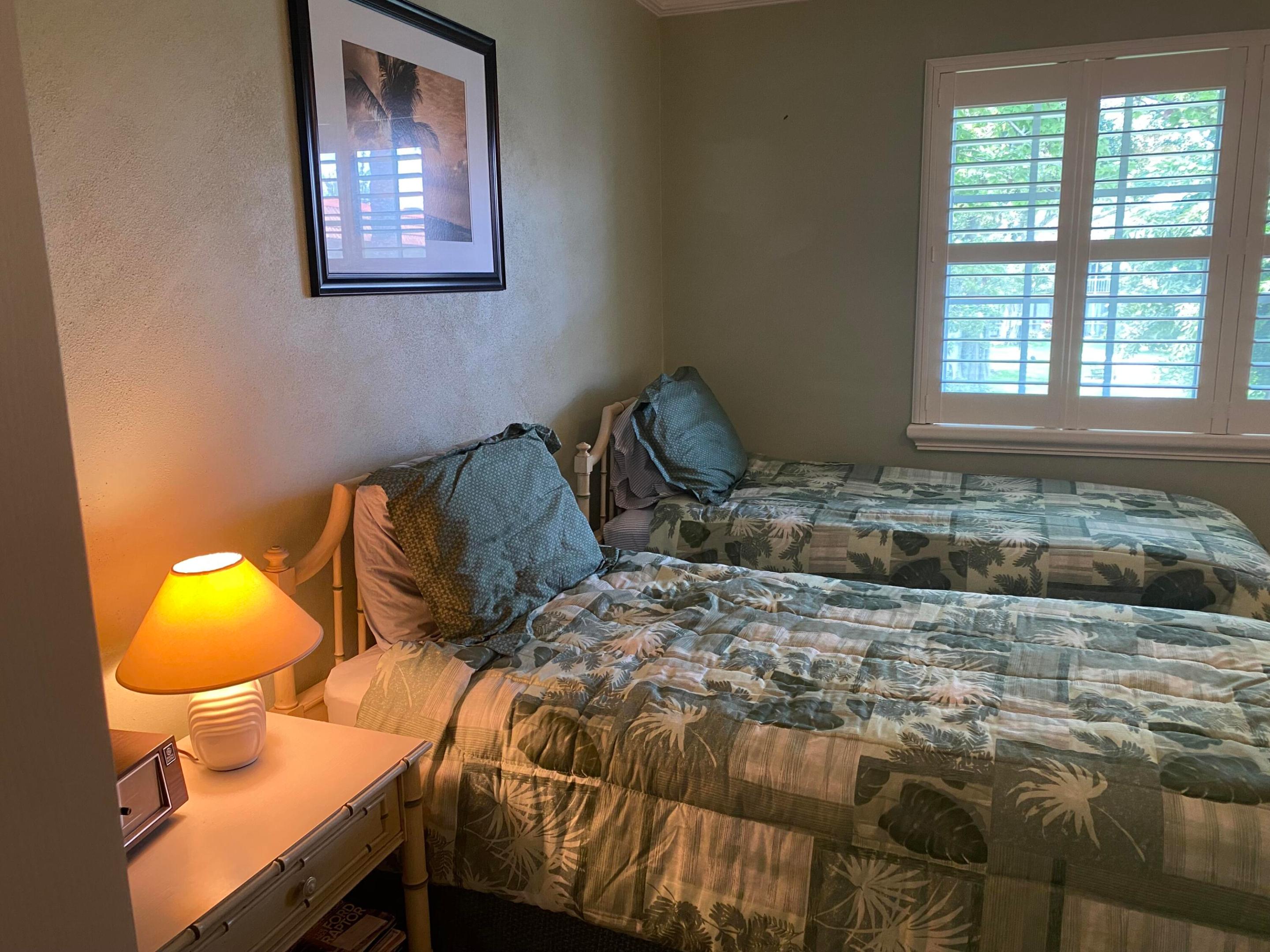 MANOR GROVE VILLAGE FOUR CONDO - Residential