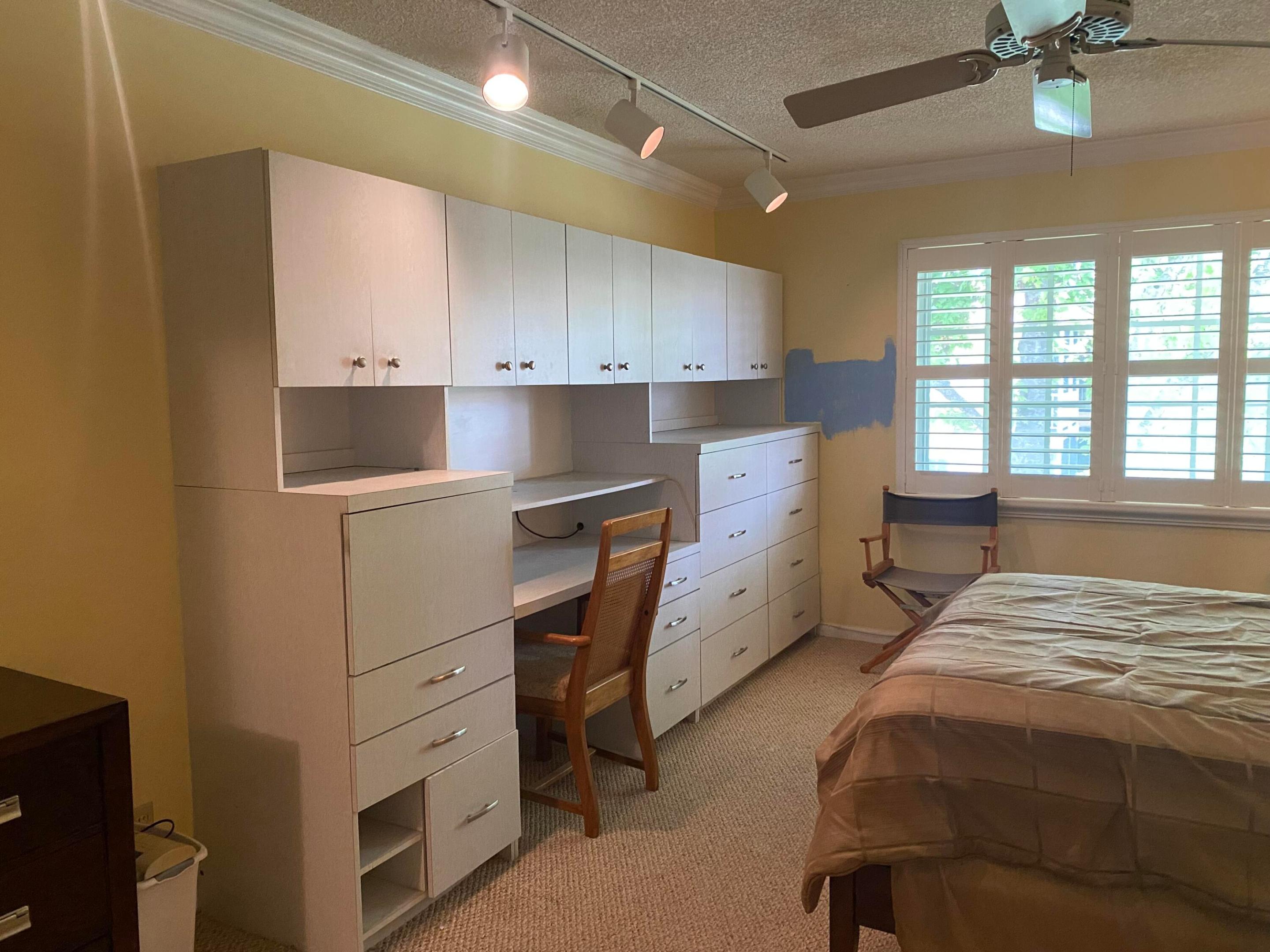 MANOR GROVE VILLAGE FOUR CONDO - Residential