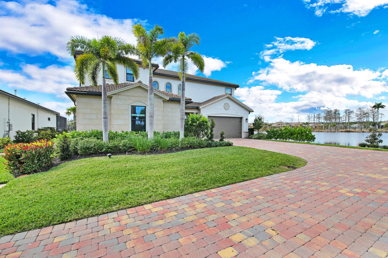Sonoma Isles - Residential