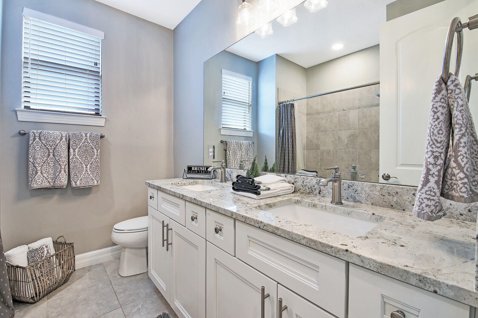 Sonoma Isles - Residential