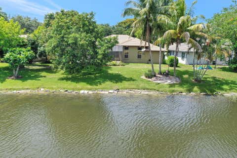 Tiny photo for 6420 NW 41st Street, Coral Springs, FL 33067 (MLS # B26051163)