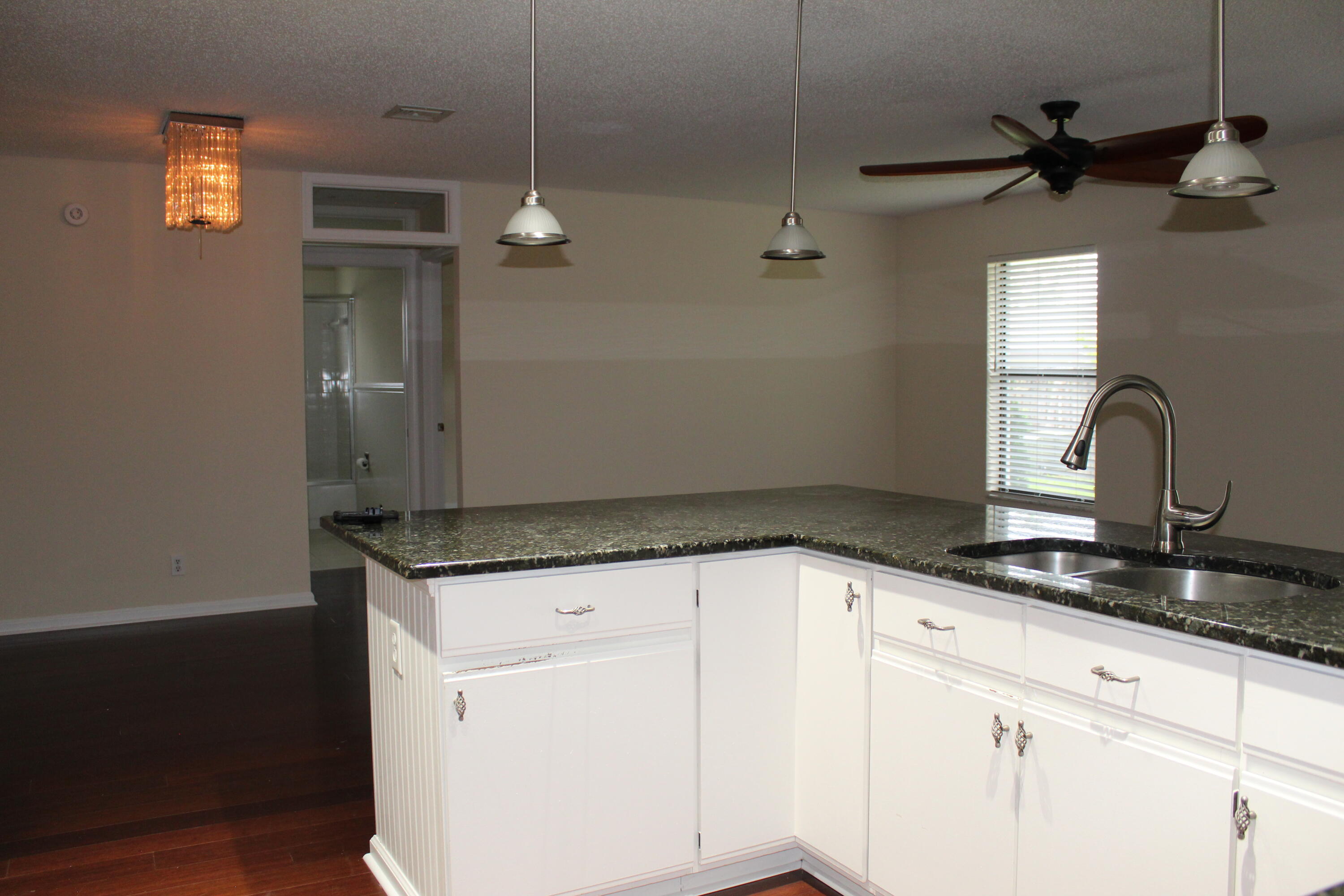 SUGAR POND MANOR OF WELLINGTON - Residential Lease