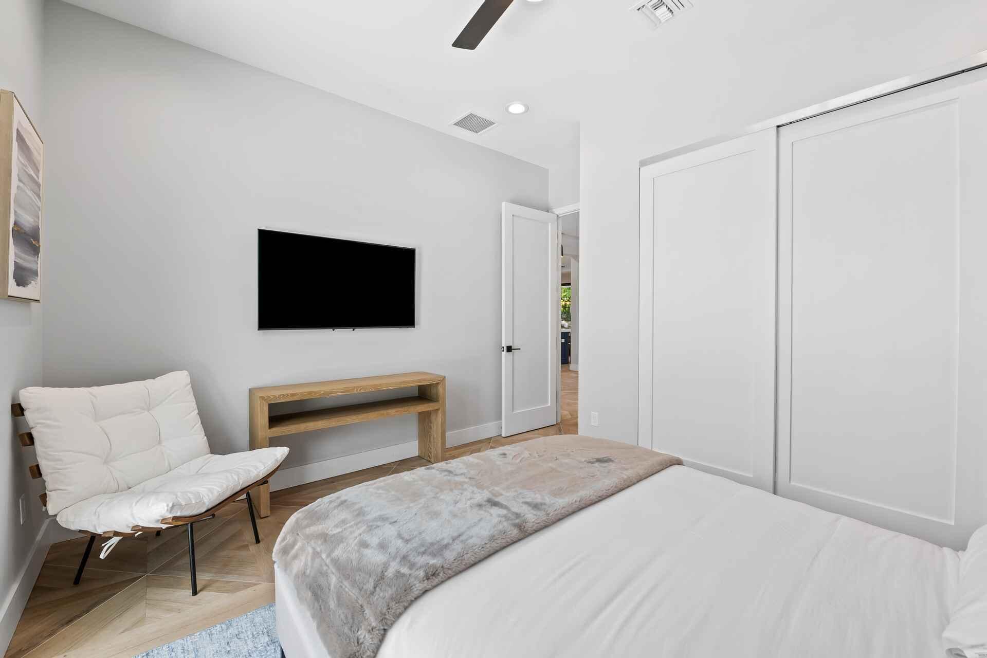 LAUDERDALE BEACH - Residential