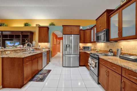Tiny photo for 5315 NW 108TH Way, Coral Springs, FL 33076 (MLS # B26086283)