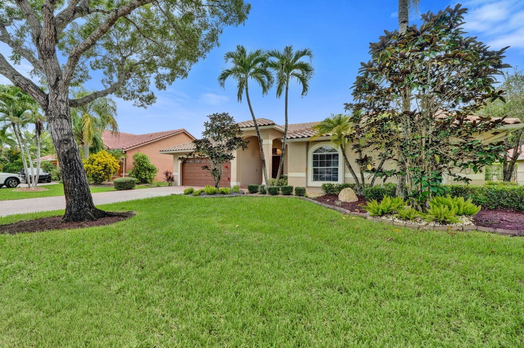 Photo of 5315 NW 108TH Way, Coral Springs, FL 33076 (MLS # B26086283)