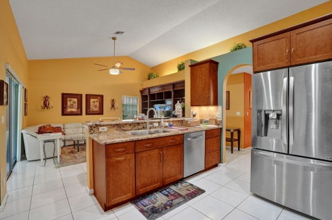 Tiny photo for 5315 NW 108TH Way, Coral Springs, FL 33076 (MLS # B26086283)
