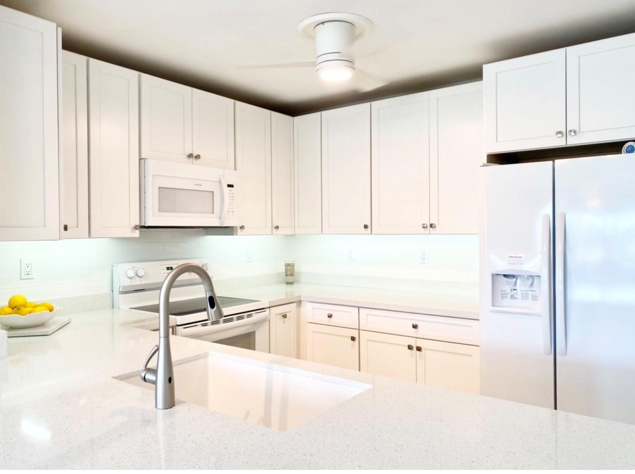 THE GALLERY - Residential Lease