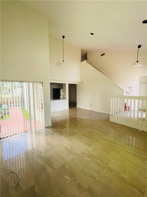 SHENANDOAH - Residential Lease