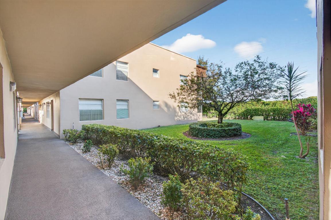 KINGS POINT - Residential