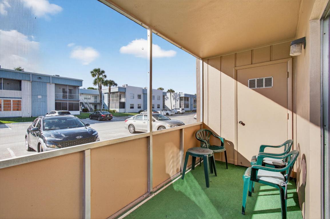 KINGS POINT - Residential