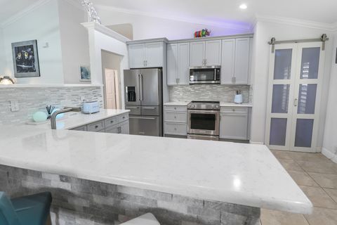 Tiny photo for 5671 S Fountains Drive S, Lake Worth, FL 33467 (MLS # B26004139)