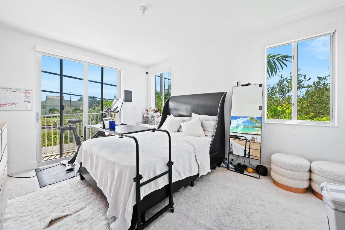 AVENTURA PLACE - Residential