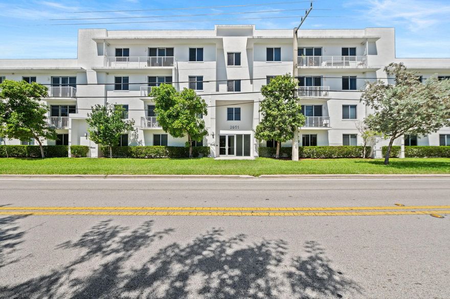 Bright condo in newer, boutique & pet friendly, secured building in the heart of Aventura and just a few blocks from the ocean. Luxury Italian kitchen with wood cabinetry, island, quartz countertops & S.S. appliances overlooking dining and living area. Great open floorplan. 2 bedrooms, 2 bath plus a den with window that can be used as an office/playroom or converted into a 3rd bedroom. Porcelain tile floors in living area, carpet in bedrooms. Walk-in closets. Smell the ocean breeze right from your own balcony. Impact windows & sliding doors. Washer/dryer in unit. Elevator in building. 2 parking spots. Low HOAs. Annual leases only allowed. HOAs include water, wifi, exterior insurance, common areas & community pool. Close to major highways, Fort Lauderdale Airport, Aventura Mall & Gulfstream