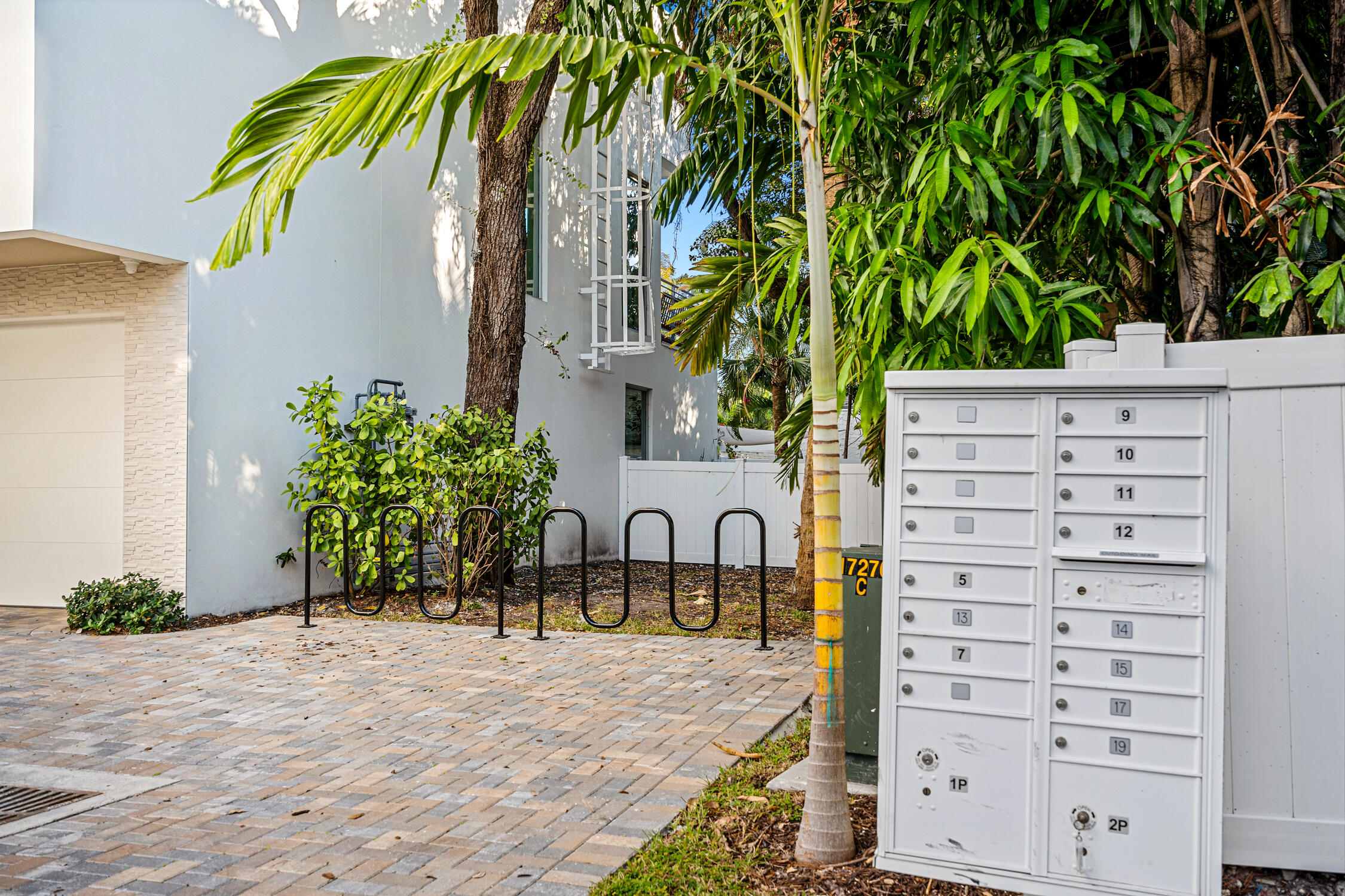 BEVERLY HEIGHTS - Residential