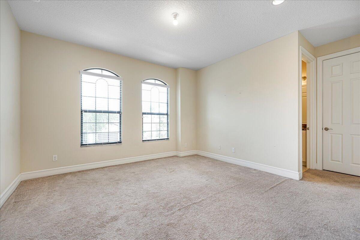 BRIDGES PL 8 - Residential Lease