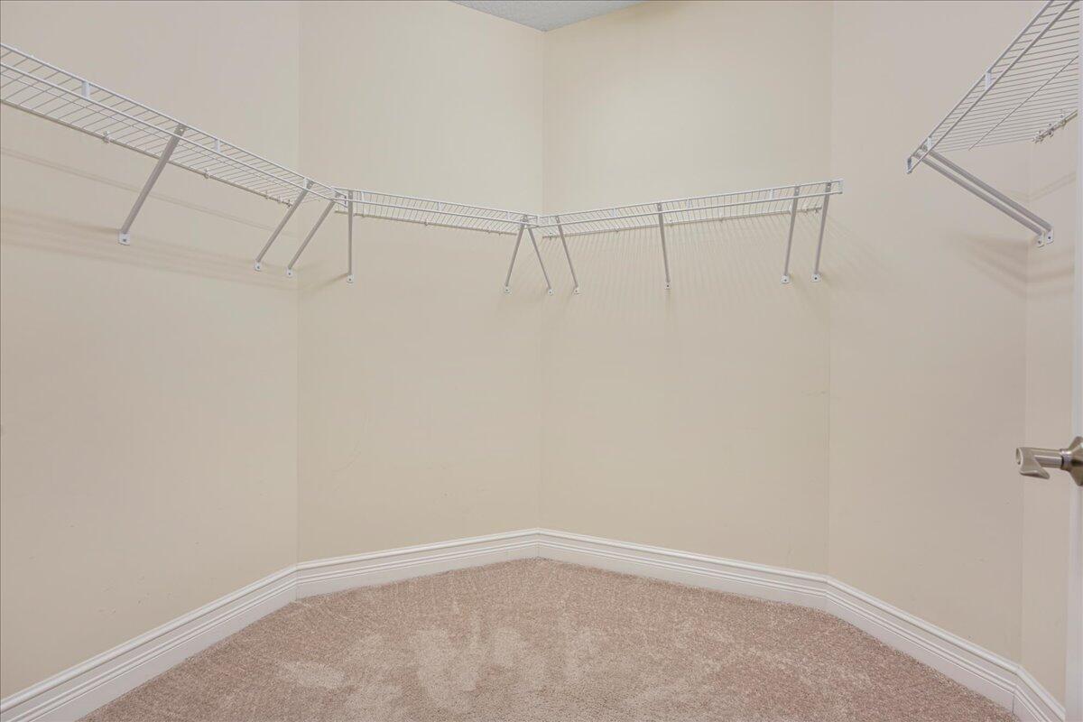 BRIDGES PL 8 - Residential Lease