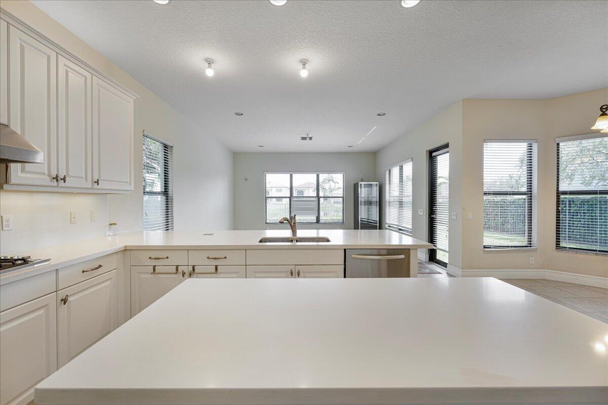 BRIDGES PL 8 - Residential Lease