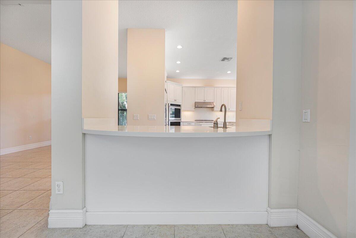 BRIDGES PL 8 - Residential Lease