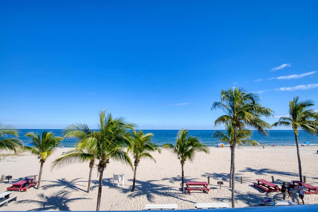 Photo of 111 Briny Avenue #504, Pompano Beach, FL 33062 (MLS # B26057929)