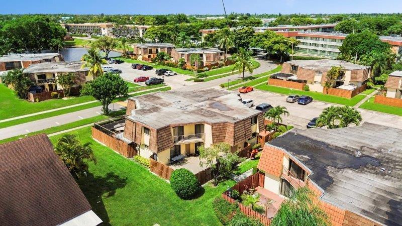 SPRINGDALE HOMES - Residential