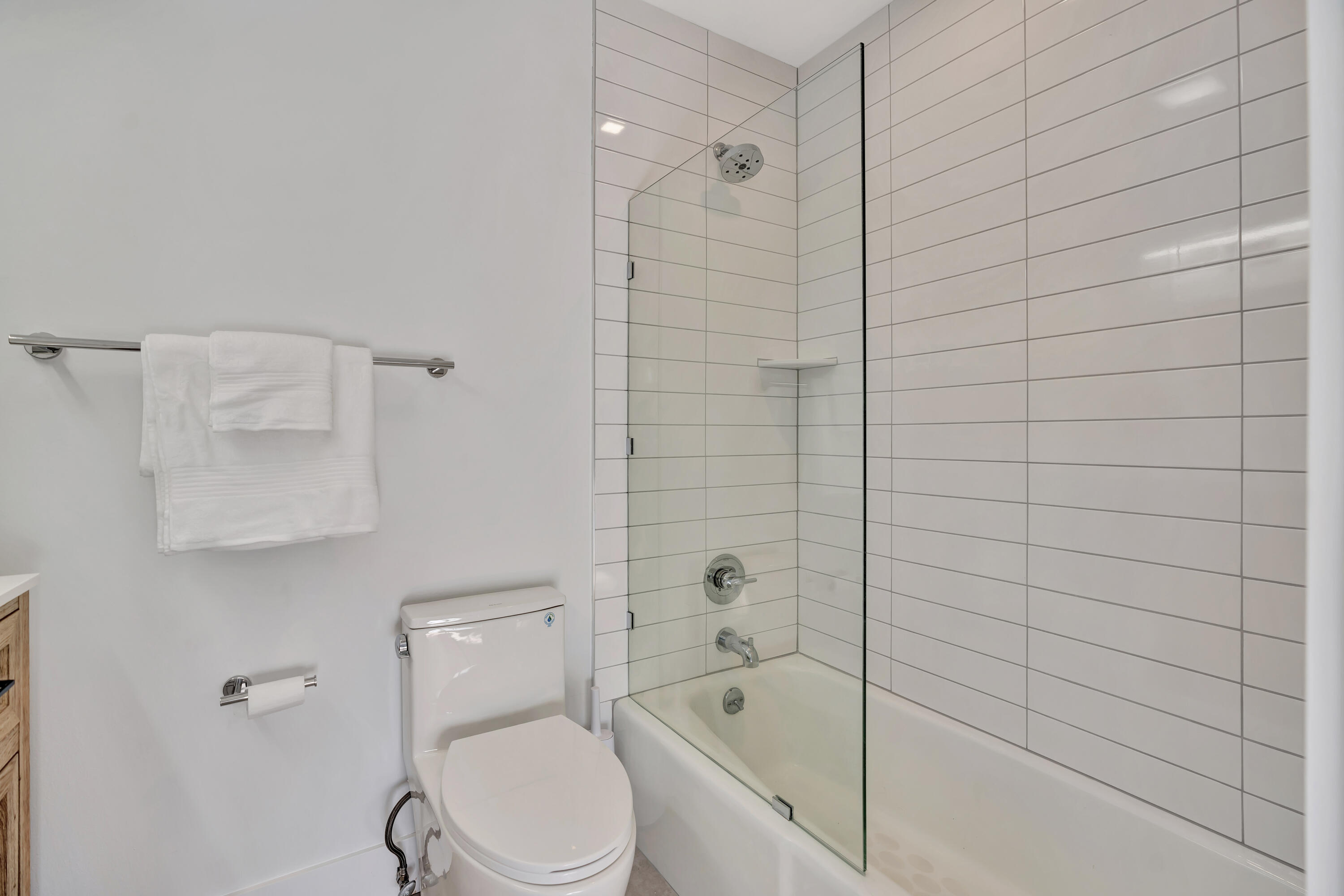 RIVERBEND CONDO - Residential