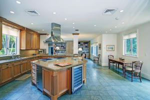 BEACHWAY NORTH - Residential