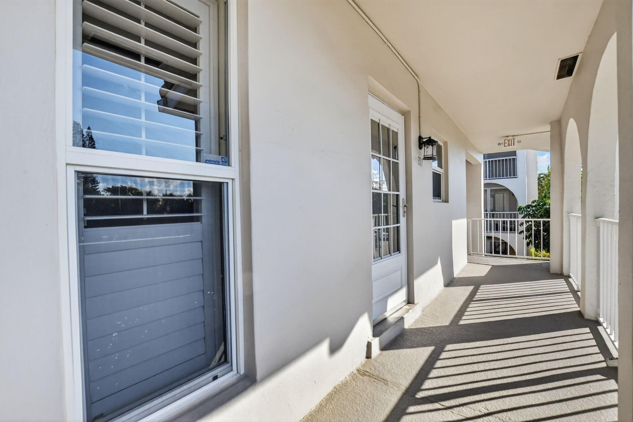 250 NE 20th Street 2270