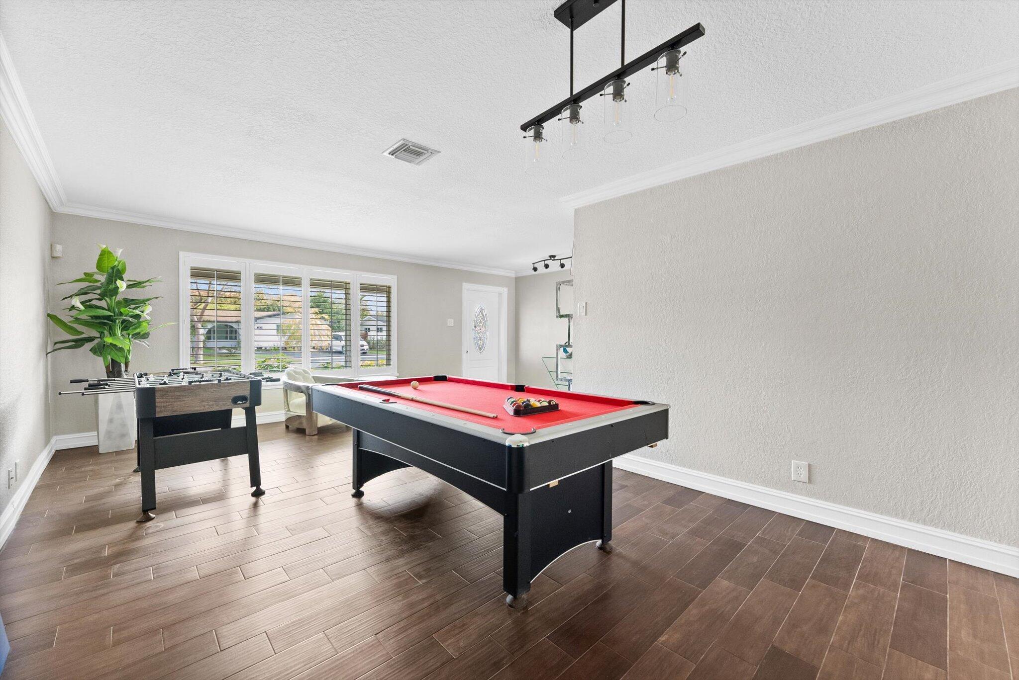 Mirror Lake Estates Sec 8 - Residential Lease