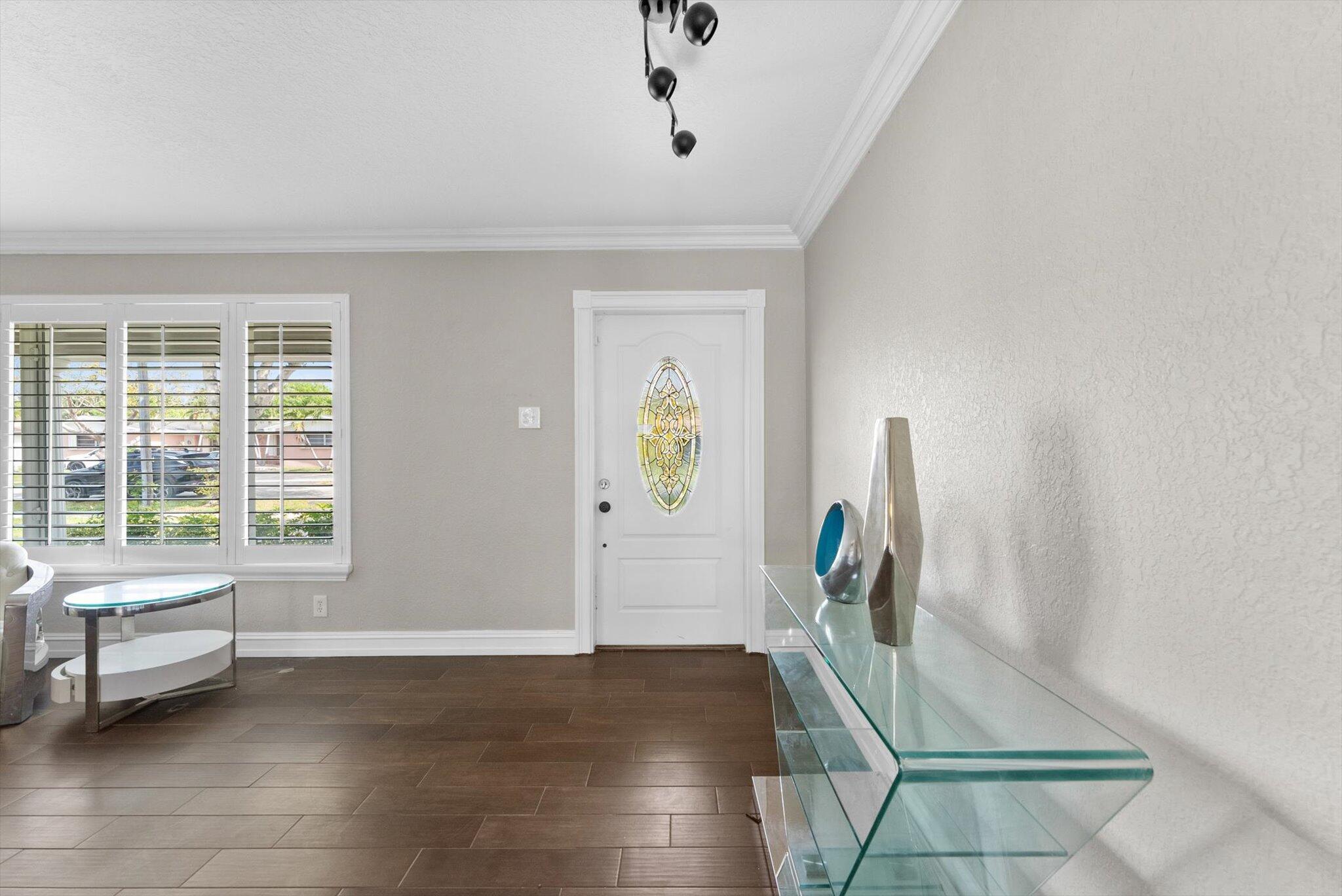 Mirror Lake Estates Sec 8 - Residential Lease