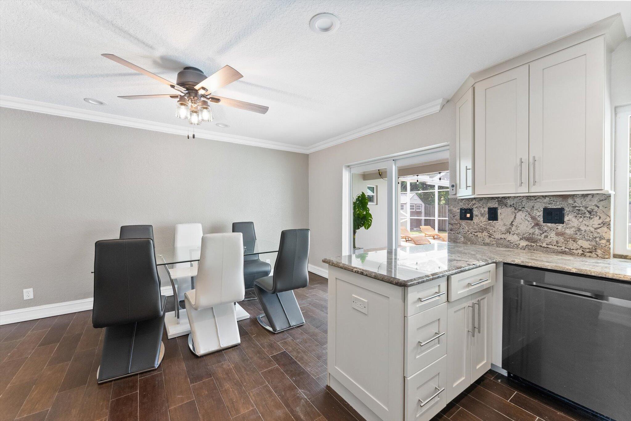 Mirror Lake Estates Sec 8 - Residential Lease