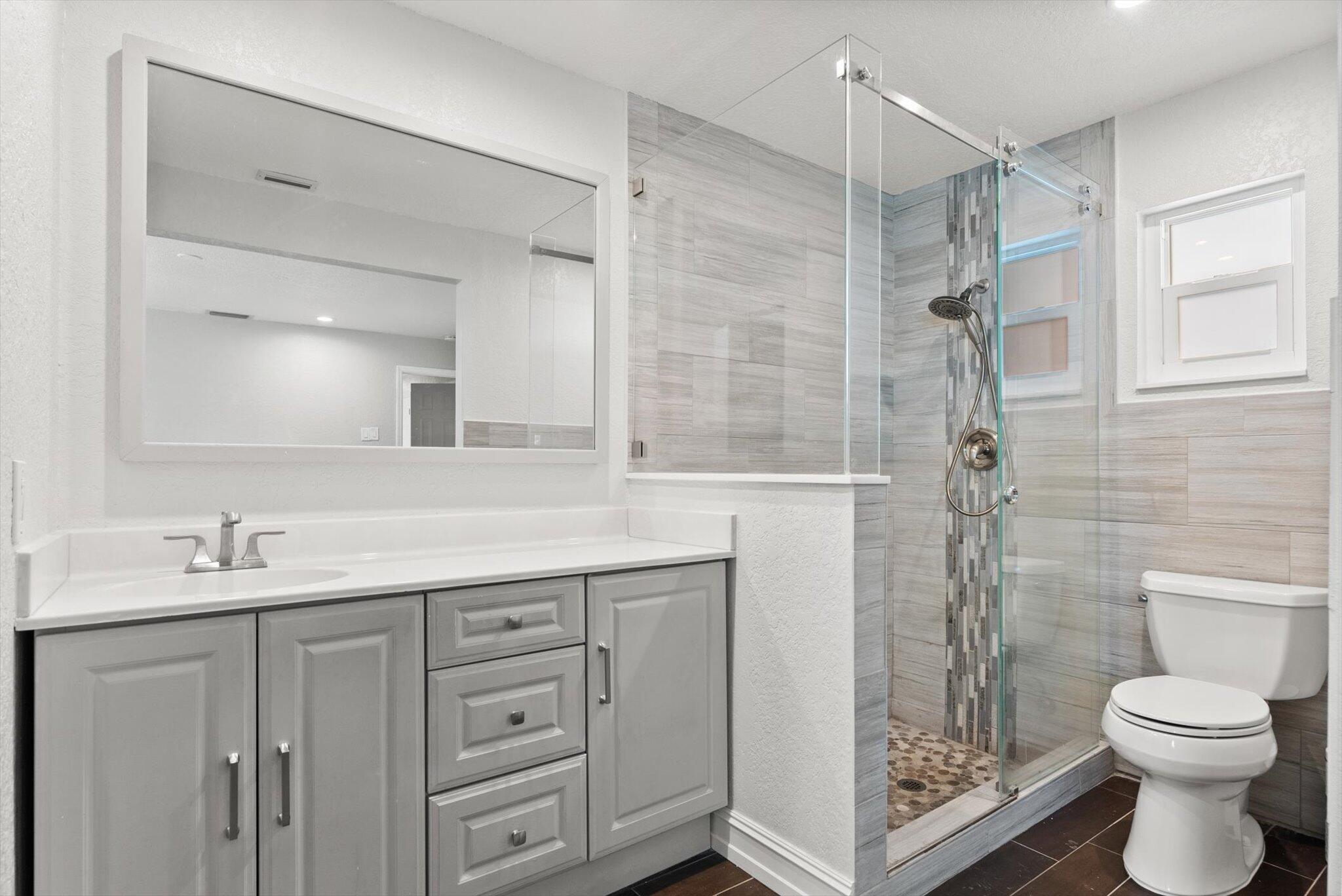 Mirror Lake Estates Sec 8 - Residential Lease