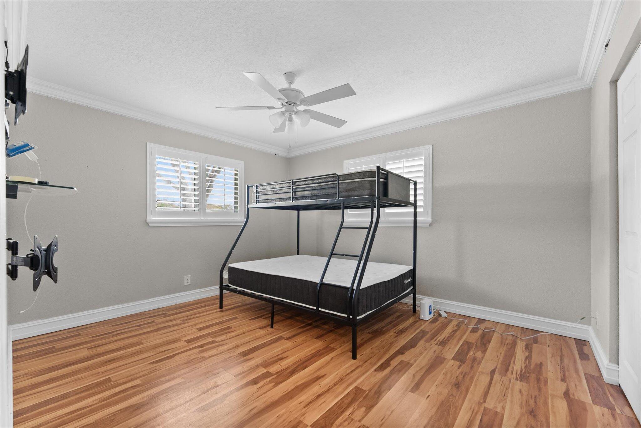 Mirror Lake Estates Sec 8 - Residential Lease