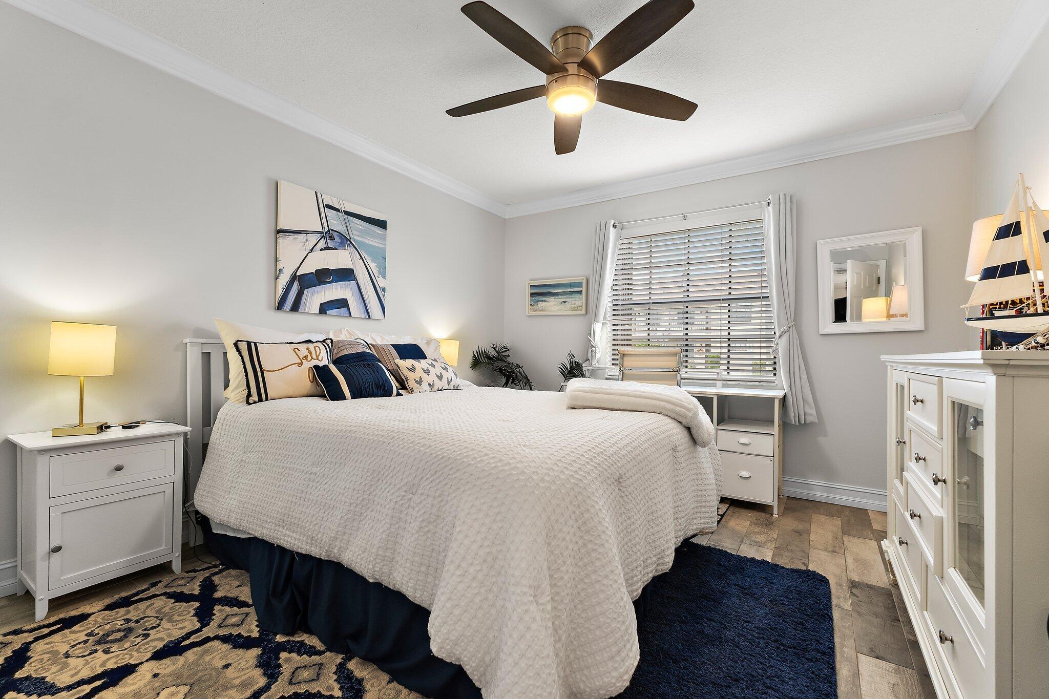 PINE CREST CONDO - Residential