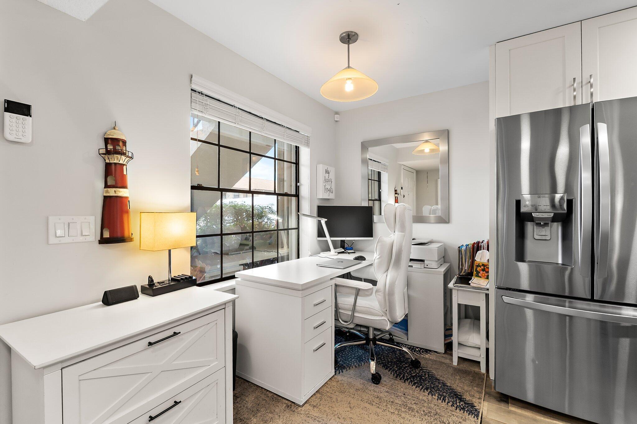 PINE CREST CONDO - Residential