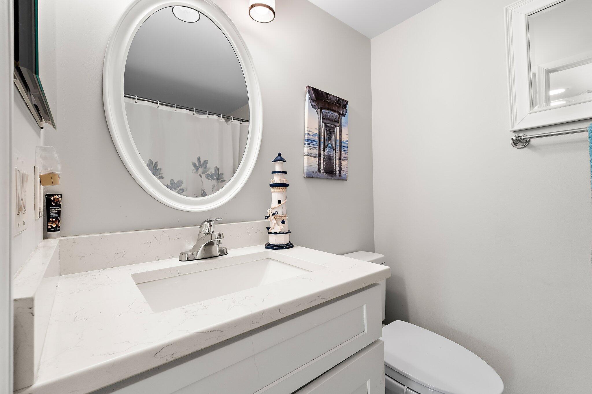 PINE CREST CONDO - Residential