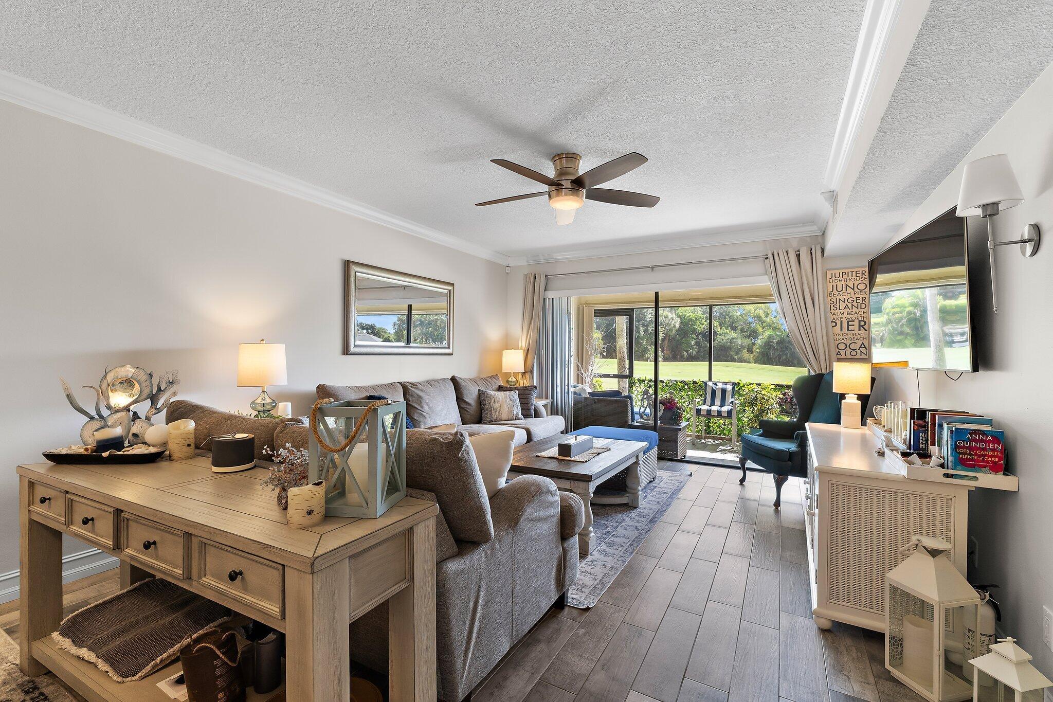 PINE CREST CONDO - Residential