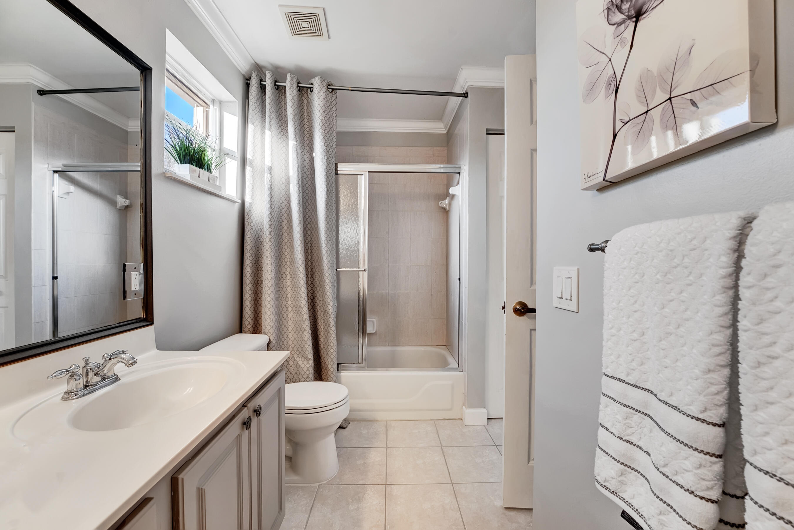 ORANGE POINT SEC 23 - Residential