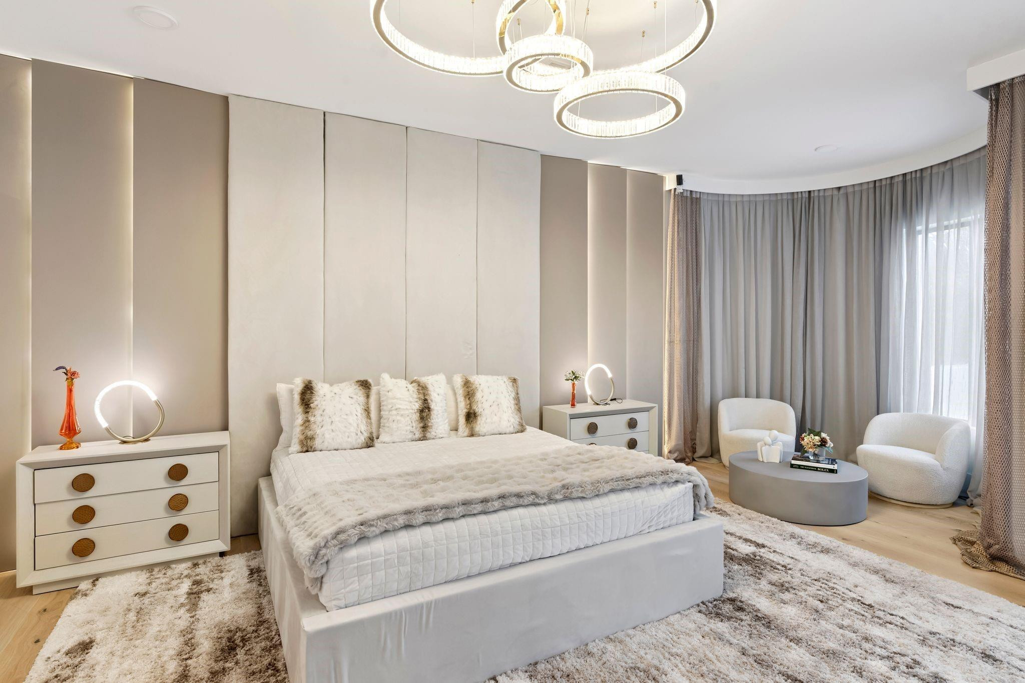 HILLSBORO HARBOR UNIT - Residential