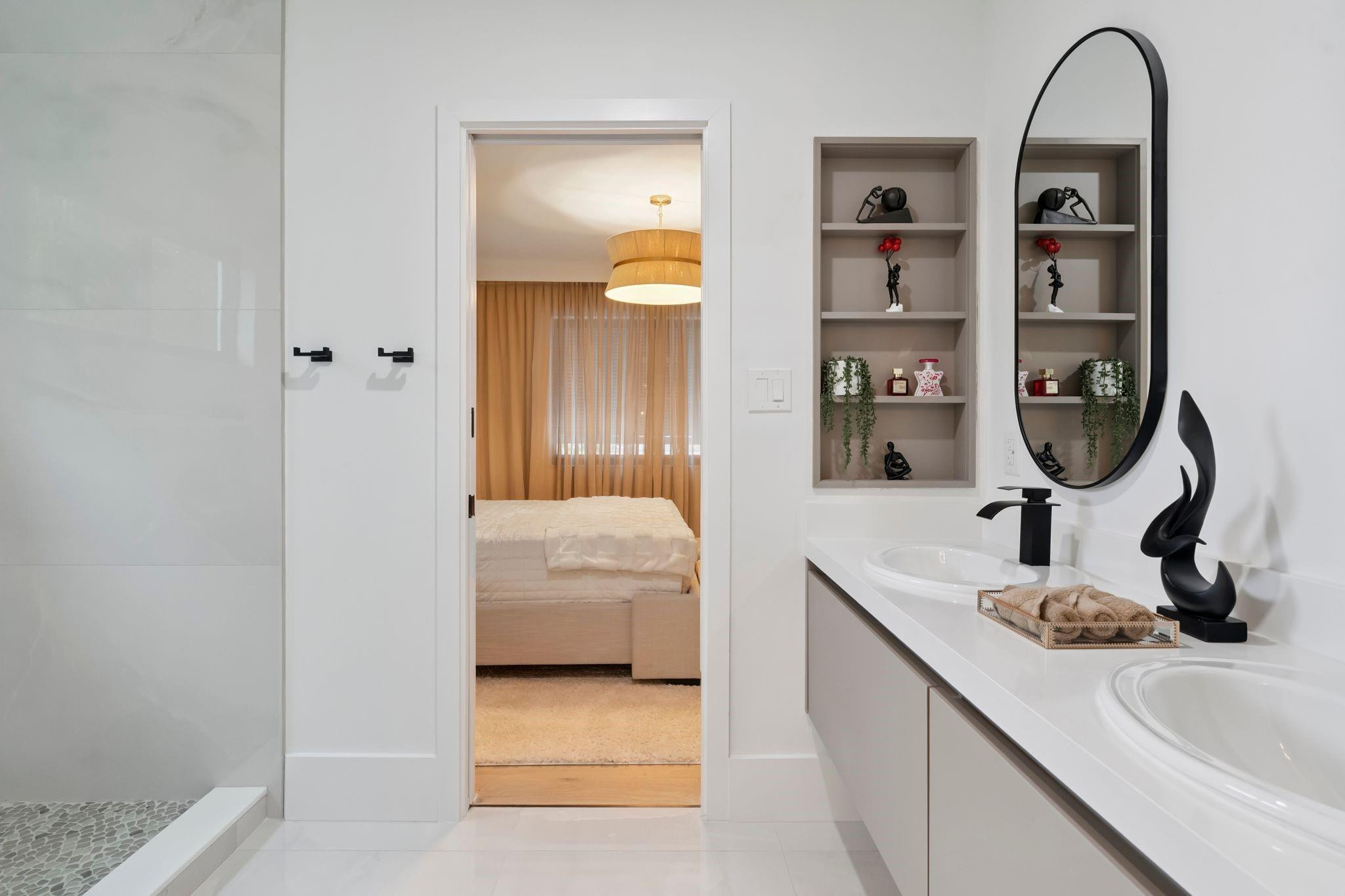 HILLSBORO HARBOR UNIT - Residential