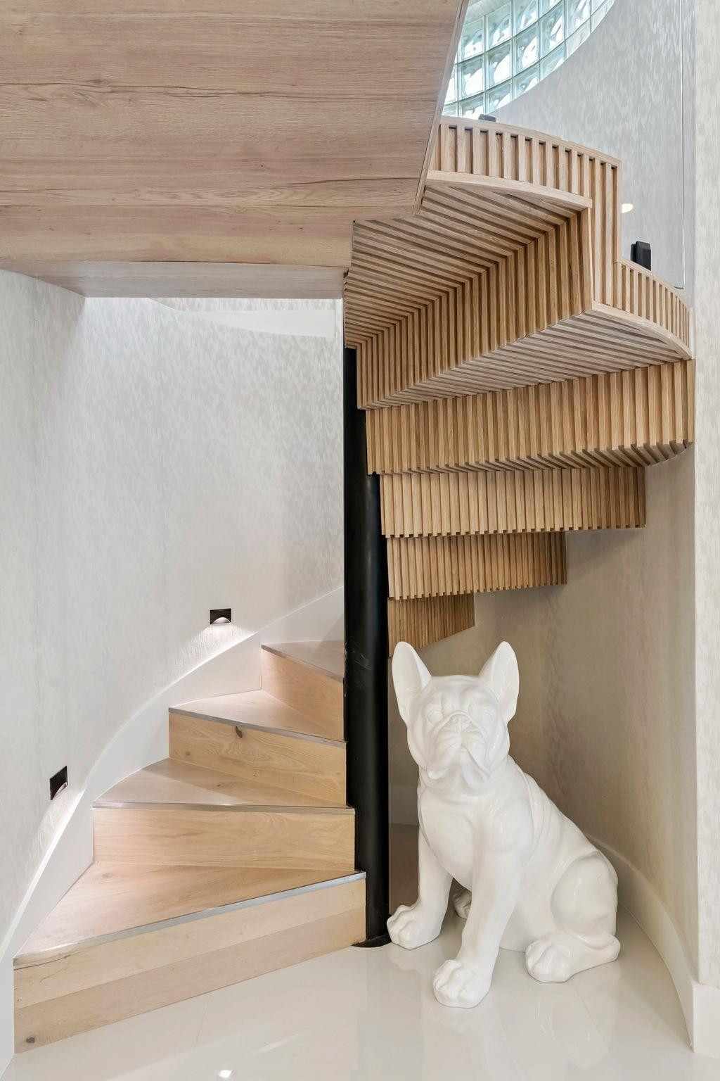 HILLSBORO HARBOR UNIT - Residential