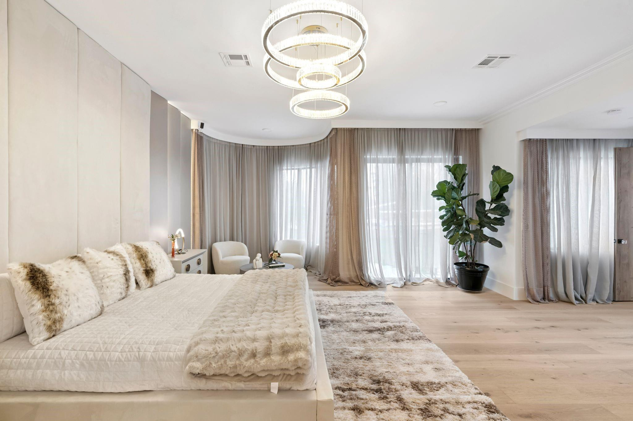 HILLSBORO HARBOR UNIT - Residential