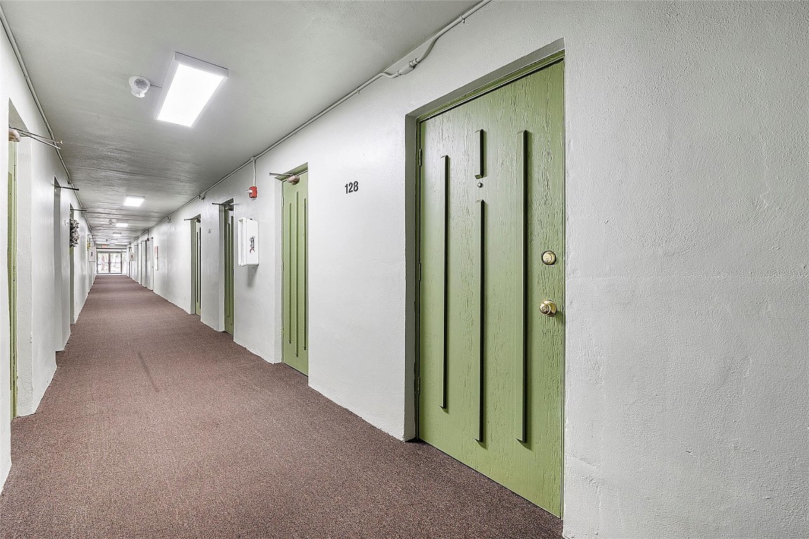 VILLAGE GREEN - Residential
