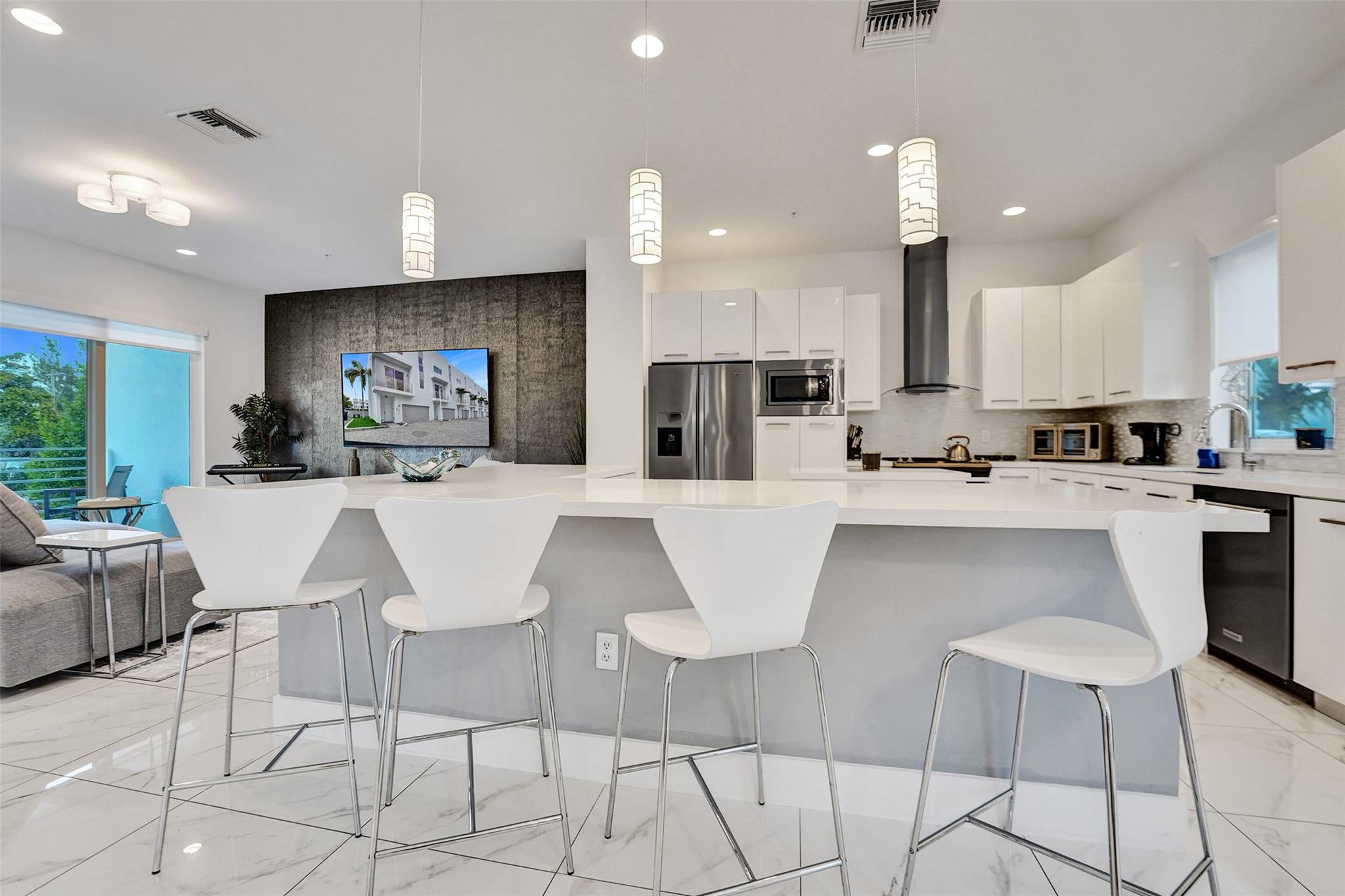 Pompano By The Sea Resub - Residential Lease