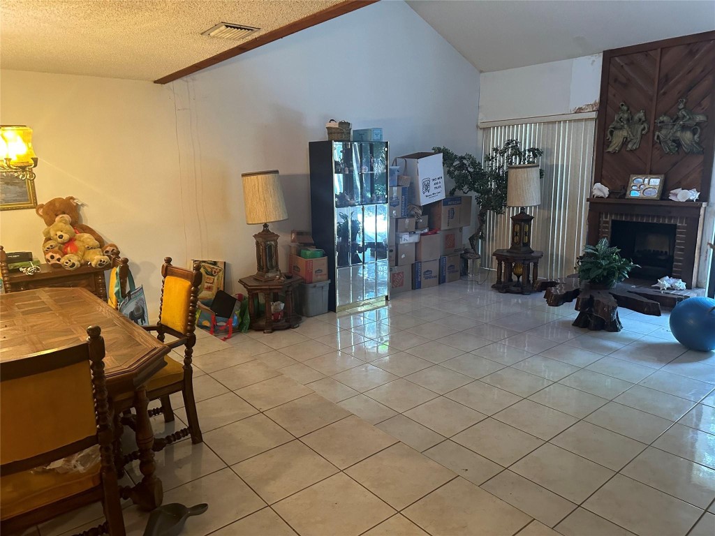 Sierra Del Mar West - Residential