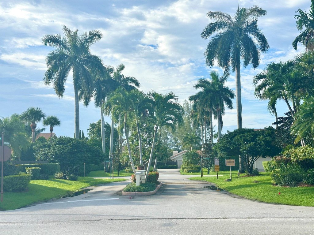 Sierra Del Mar West - Residential