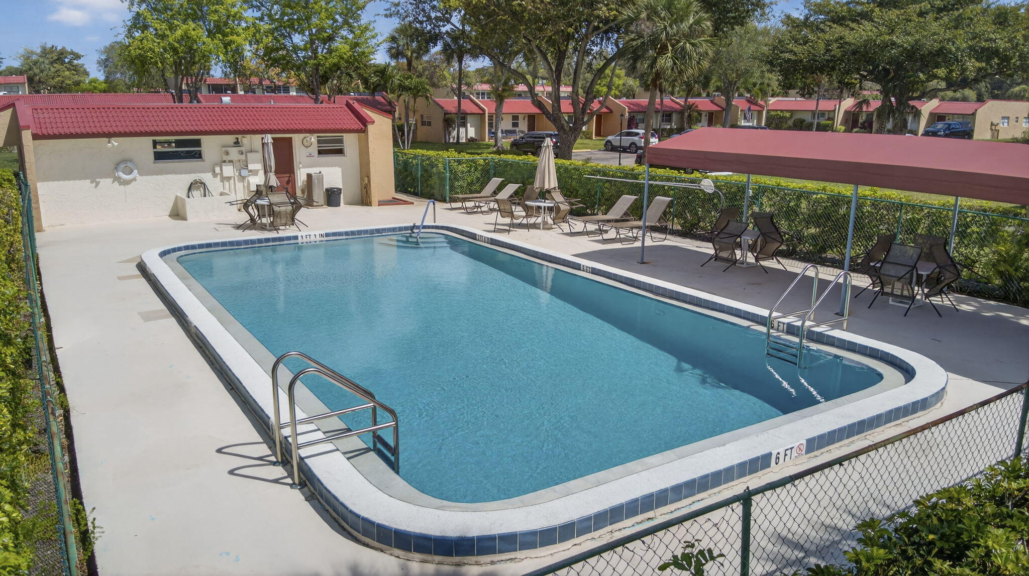 GOLDEN LAKES VILLAGE CONDO 1 THRU 13-A - Residential