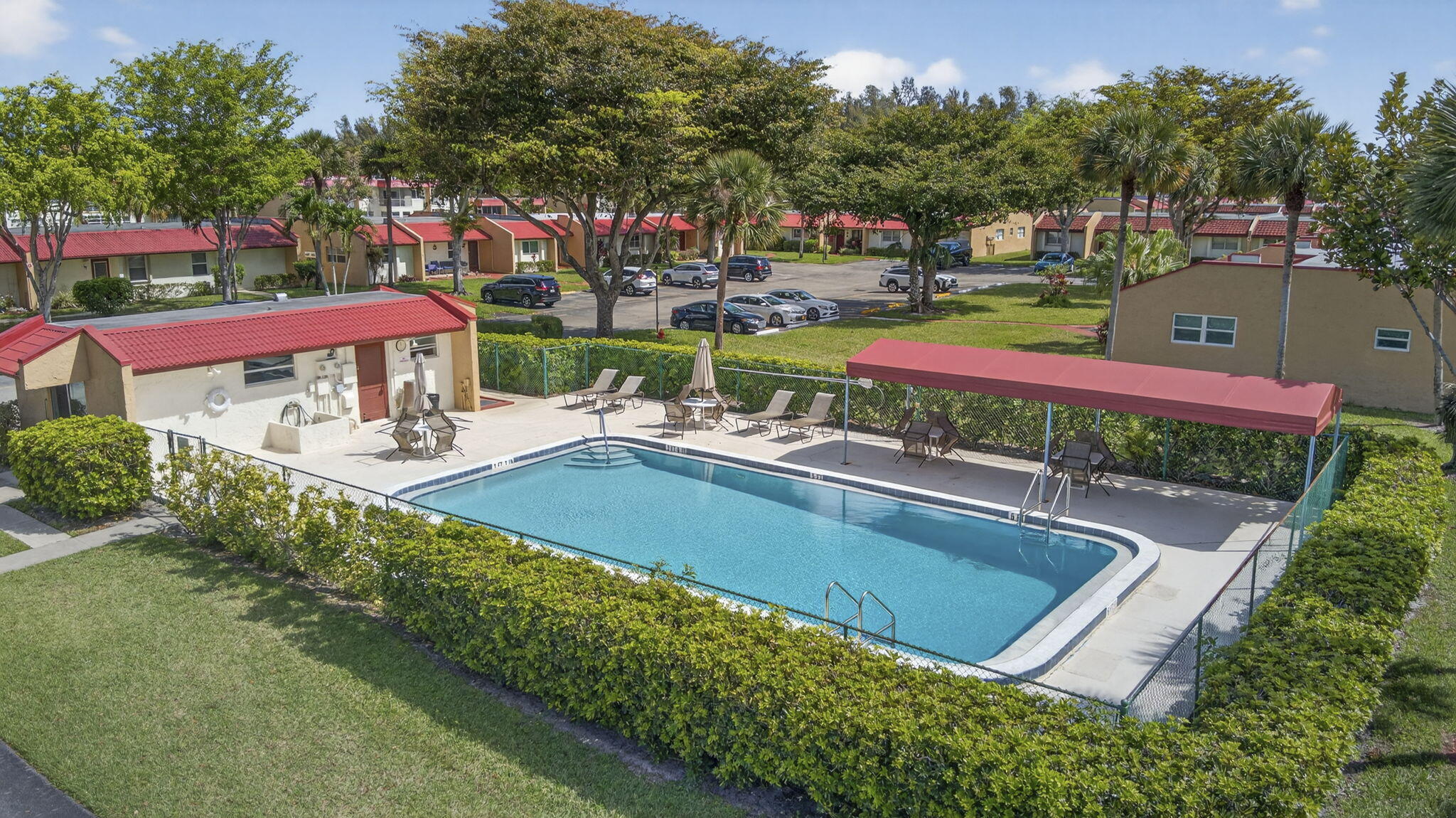 GOLDEN LAKES VILLAGE CONDO 1 THRU 13-A - Residential